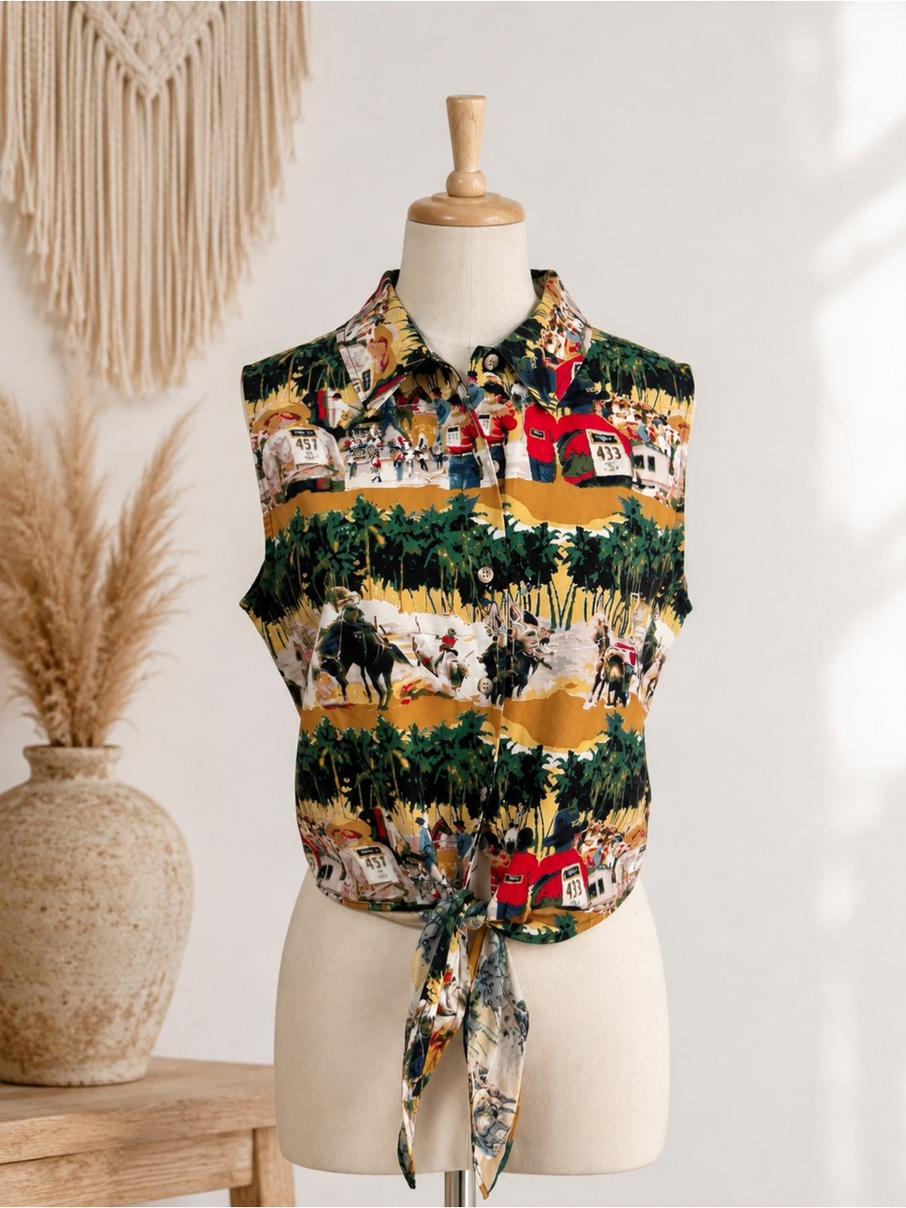 Roper Vintage Western Rodeo Print Tie Front Crop Top 100% Cotton Sleeveless Butt